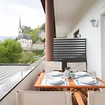 Lakefront - & Maison d'hôtes