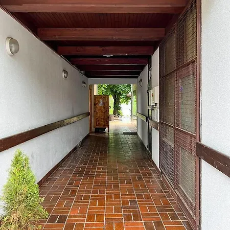 Maison d'hôtes Lakefront - & Bled