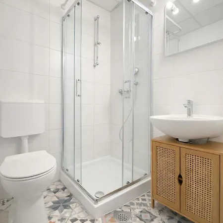 Lakefront - & Πανσιόν Μπλεντ