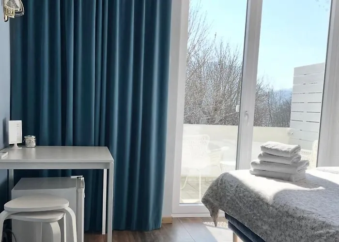 Hiša za goste Lakefront - & 3*